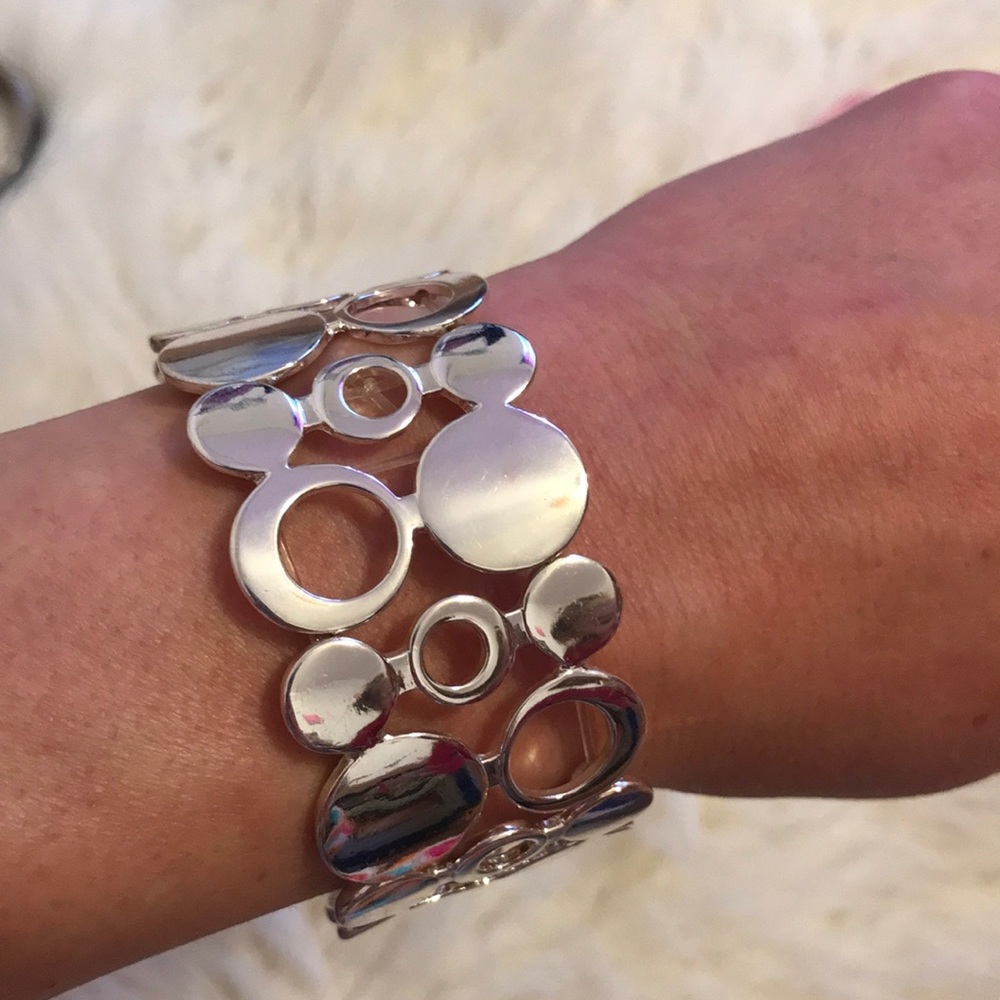 Nwot silver bracelet